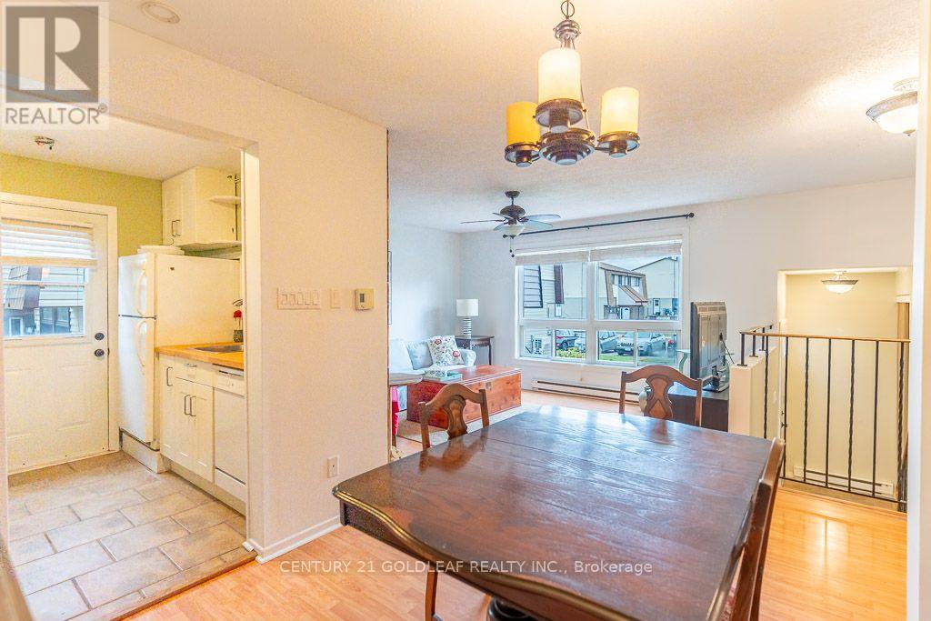 57 - 7 WOODVALE GREEN LANE, Ottawa — photo 12