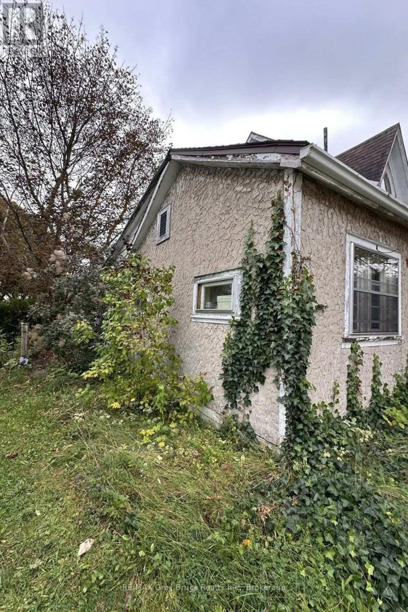 475 BROWN STREET, South Bruce Peninsula — photo 3