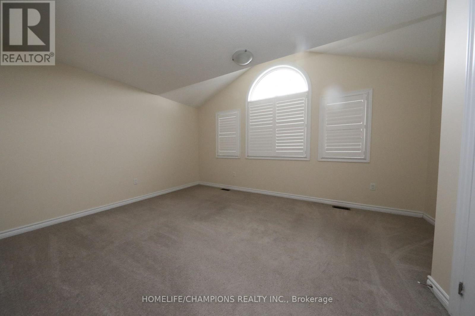 211 Northglen Boulevard, Clarington, ON photo 15