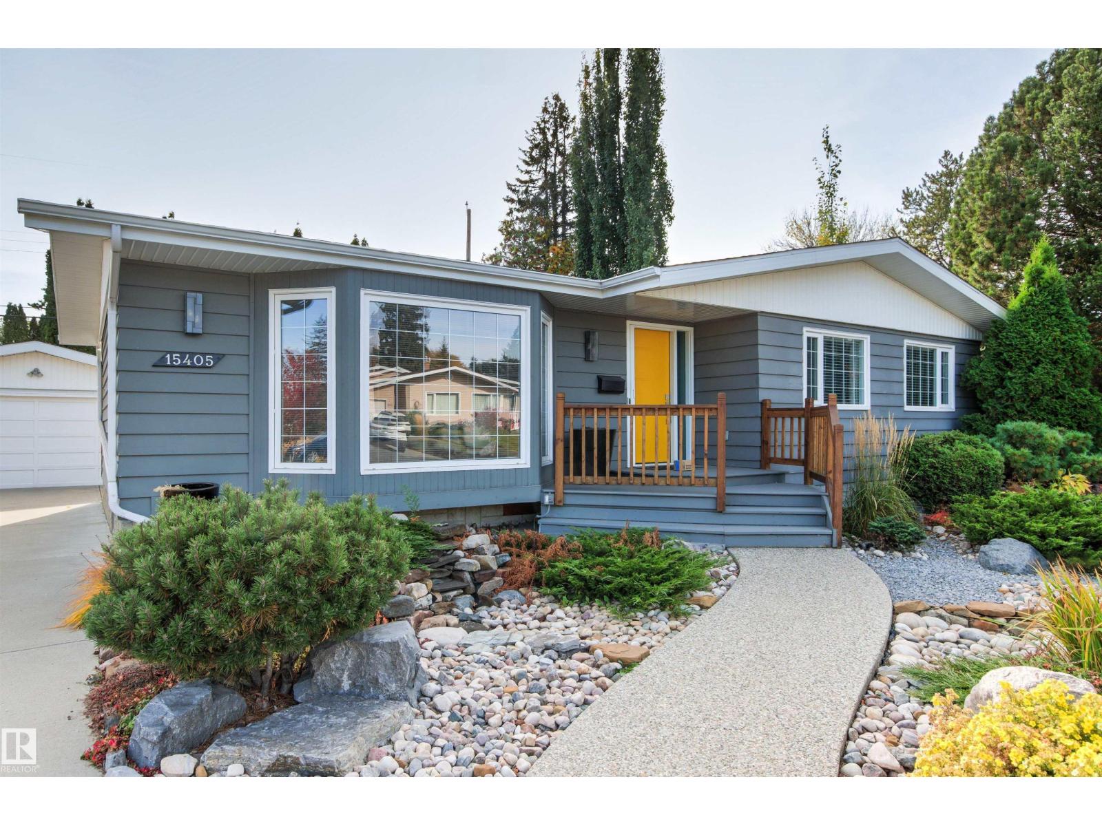15405 75 AV NW, Edmonton, Alberta, T5R2Y9