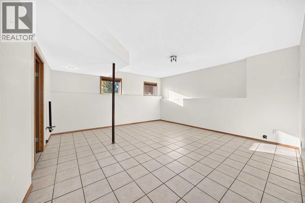 26 Firdale Close, Sylvan Lake — photo 23