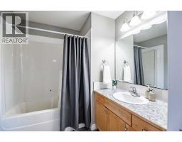 6, 2002 22 Avenue, Bowden, AB T0M0K0 Photo 16