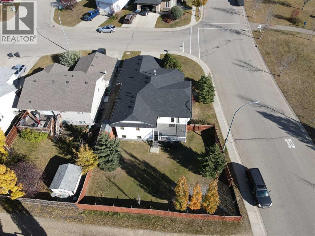 26 Firdale Close, Sylvan Lake — photo 35