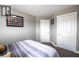 6, 2002 22 Avenue, Bowden, AB T0M0K0 Photo 15
