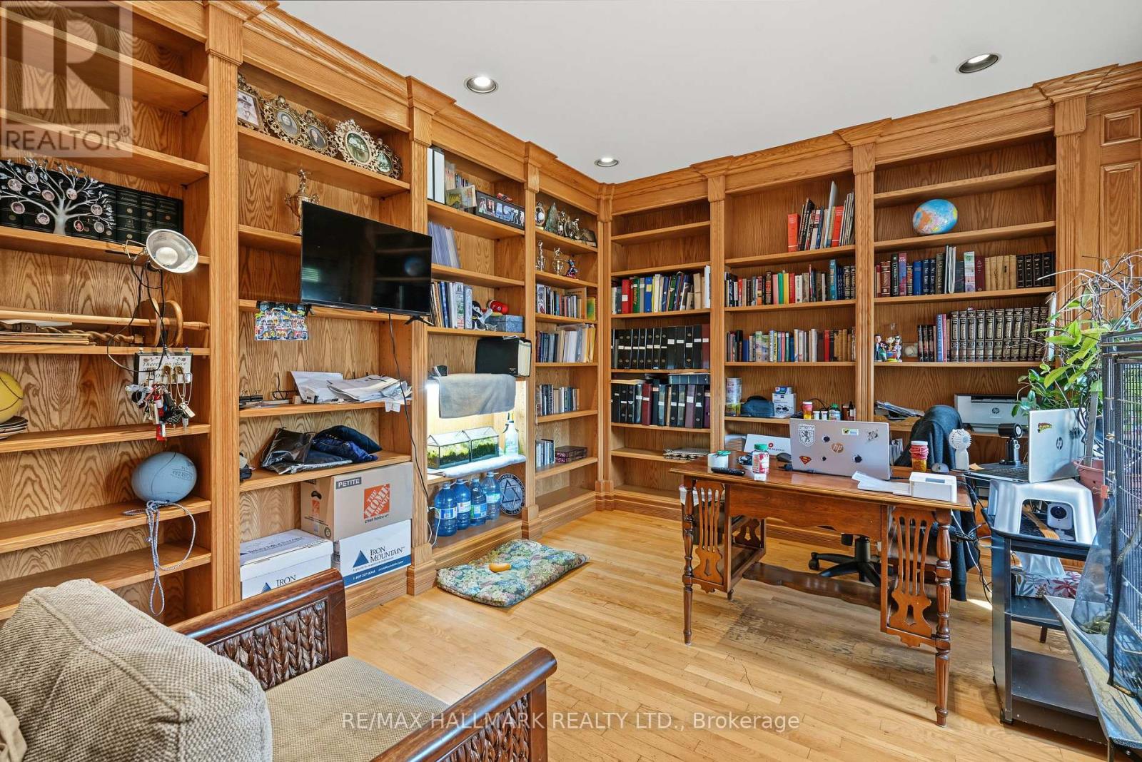 28 Renaissance Court West, Vaughan, ON photo 11