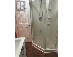 Bsmt - 438 Fernleigh Circle N, Richmond Hill, ON L4C1E3 Photo 10