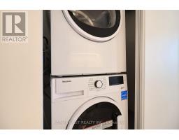 2009 - 1000 Portage Parkway, Vaughan, ON L4K0L1 Photo 18