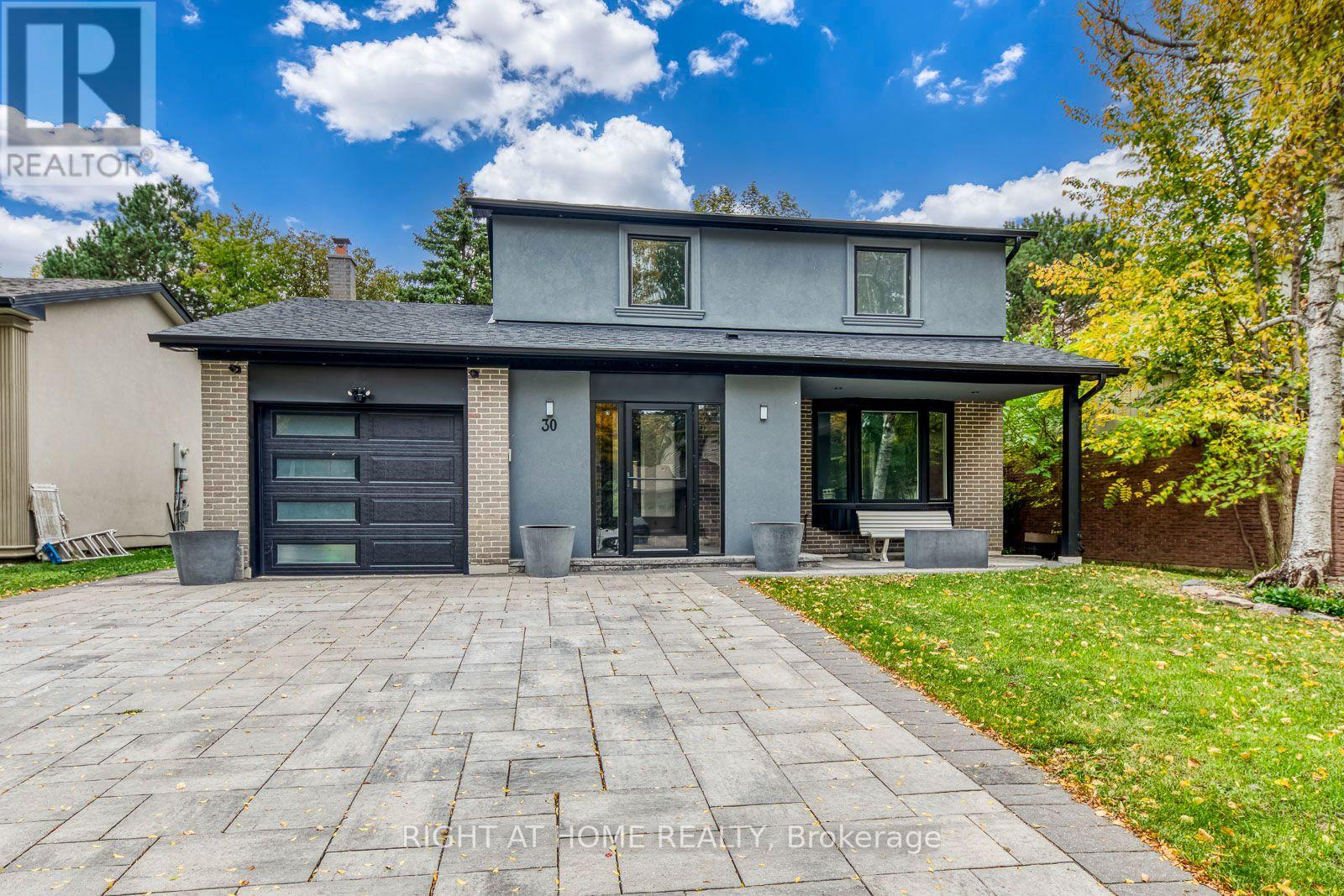 Listing photo of 30 PENWICK CRESCENT