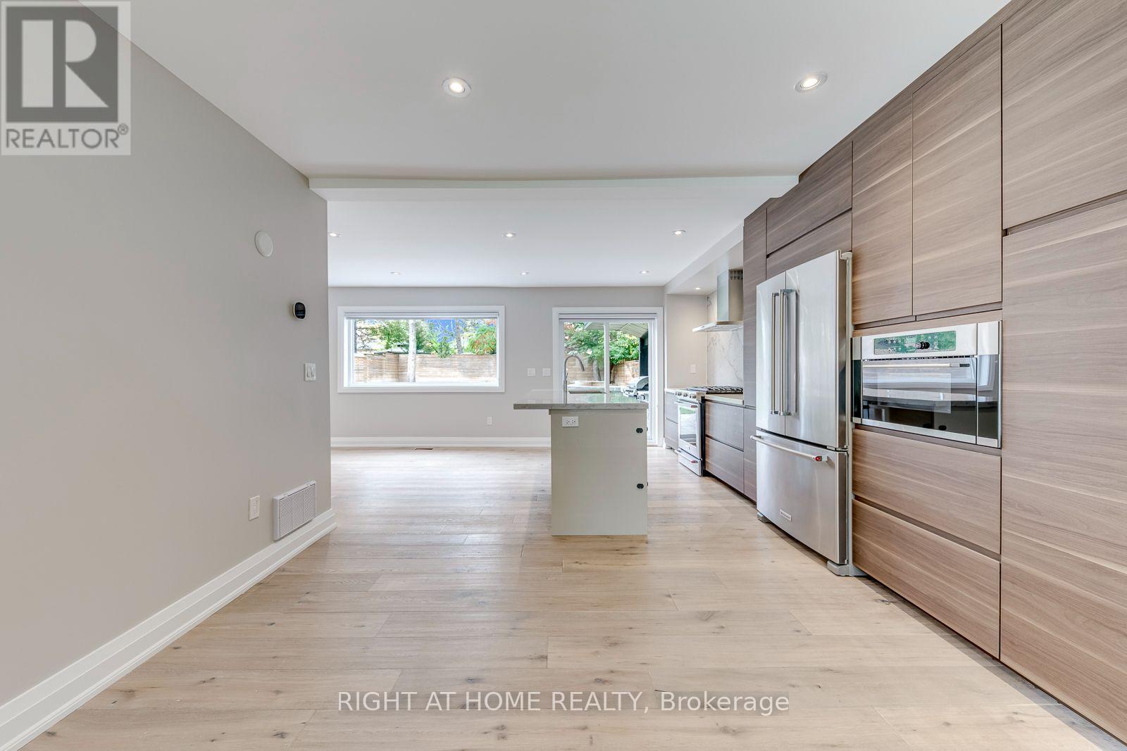 30 PENWICK CRESCENT, Richmond Hill (North Richvale) — photo 12