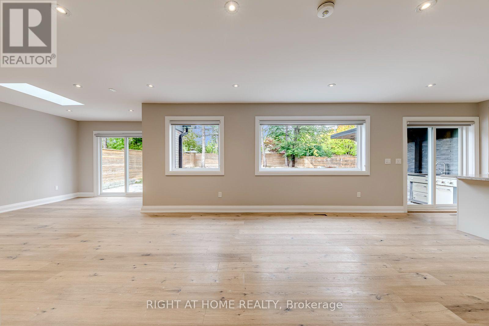 30 PENWICK CRESCENT, Richmond Hill (North Richvale) — photo 4