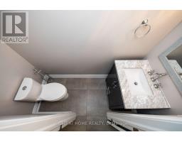 30 Penwick Crescent, Richmond Hill, ON L4C5B4 Photo 20