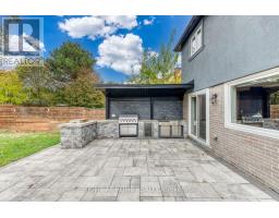 30 Penwick Crescent, Richmond Hill, ON L4C5B4 Photo 40