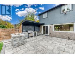 30 Penwick Crescent, Richmond Hill, ON L4C5B4 Photo 41
