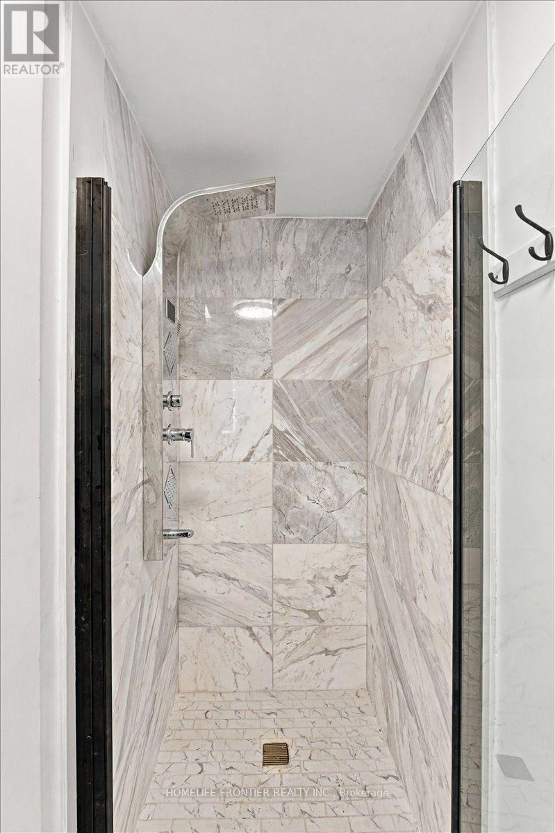 UNIT 2 - 99 REGENT ROAD, Toronto (Downsview-Roding-CFB) — photo 6
