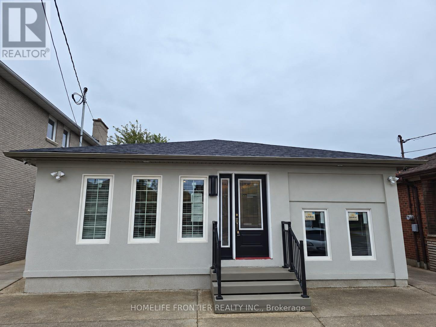 UNIT 2 - 99 REGENT ROAD, Toronto (Downsview-Roding-CFB) — photo 8