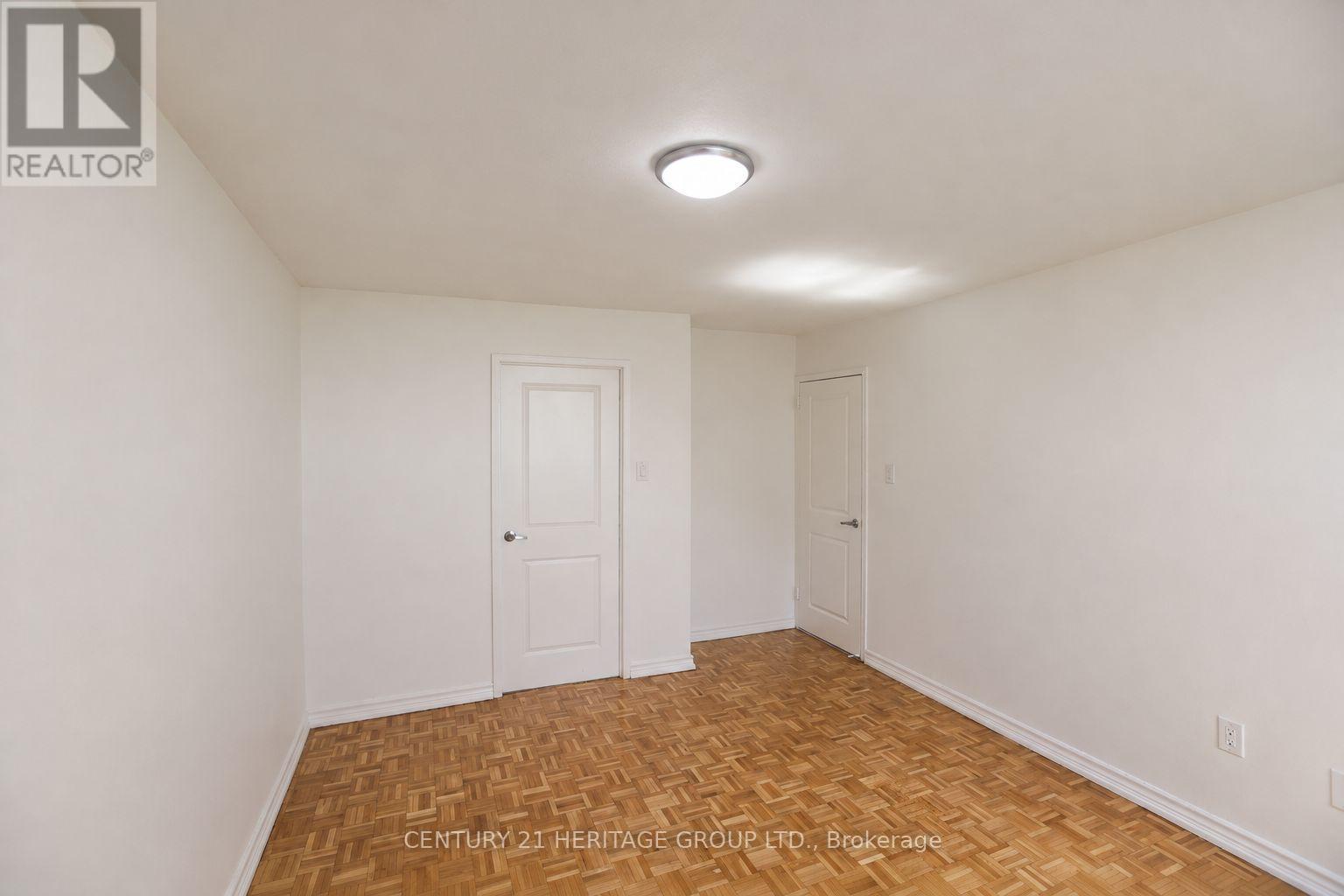 702 - 41 GARFELLA DRIVE, Toronto (Mount Olive-Silverstone-Jamestown) — photo 4