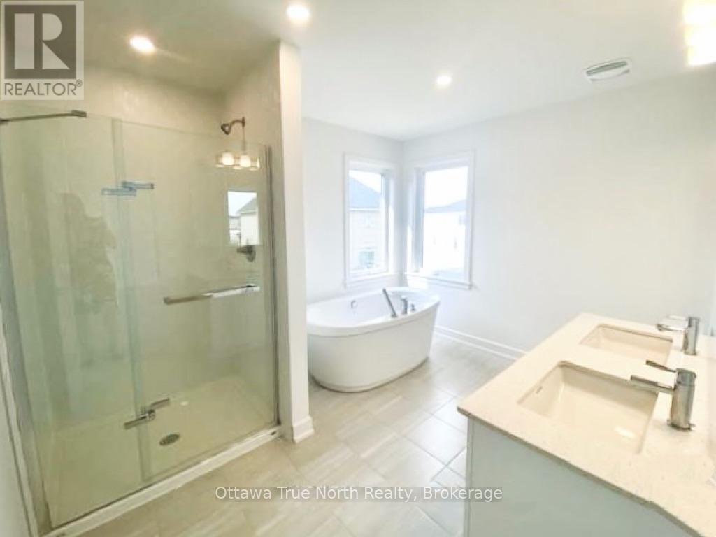 Condos for Rent in Ottawa – 934 EMBANKMENT STREET, Ottawa – By Peter Sagos - Image 17