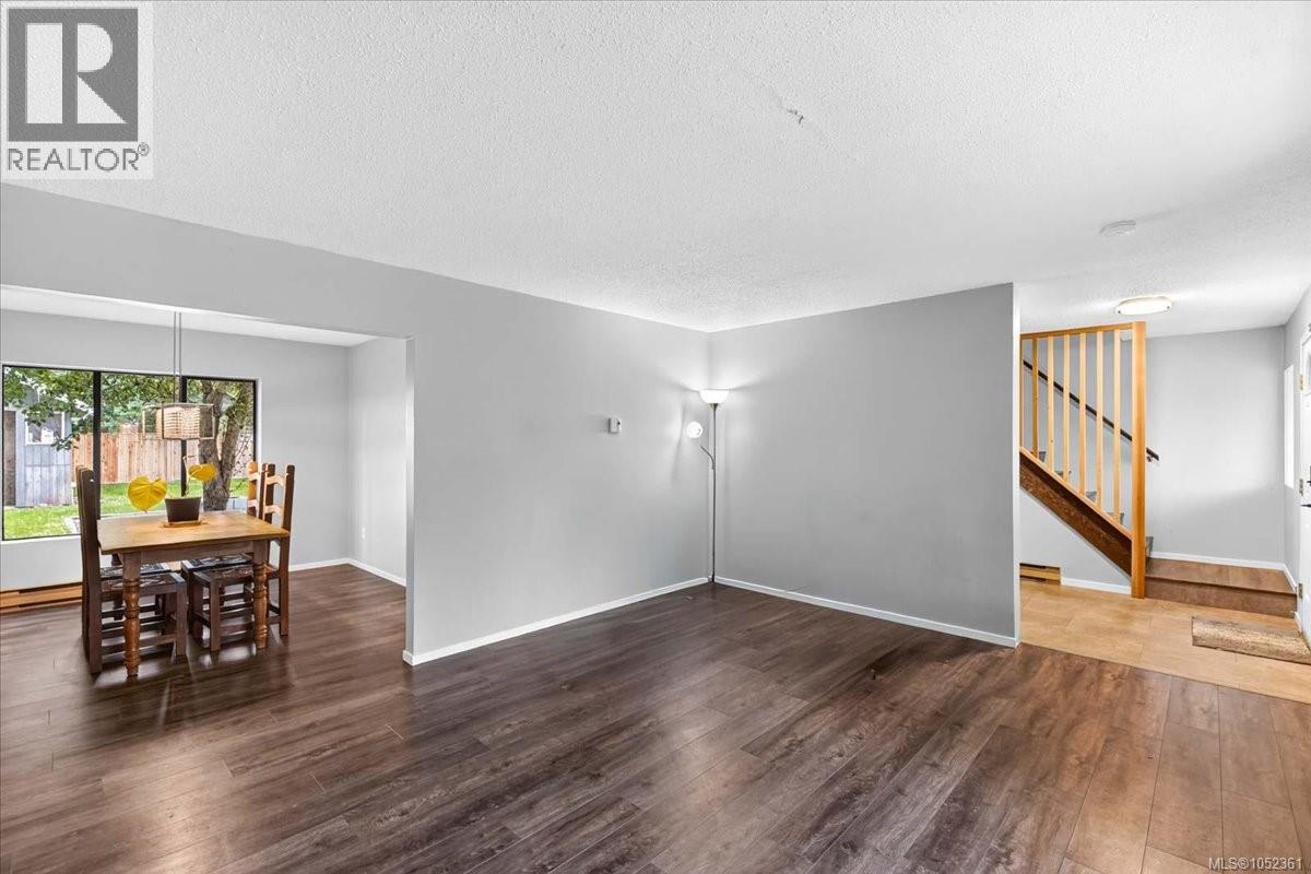 5536 Falls St - 18