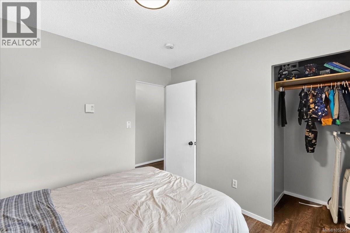 5536 Falls St - 26