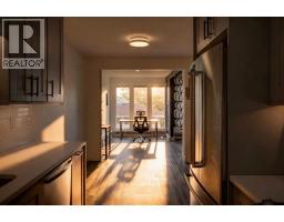 Living room - 10, 635 Marsh Road Ne, Calgary, AB T2E5B4 Photo 7