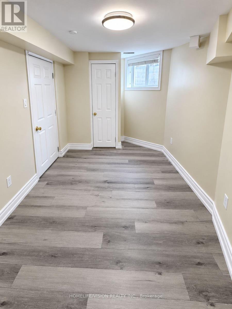 Lower- 824 Crowells Street, Oshawa, ON photo 9
