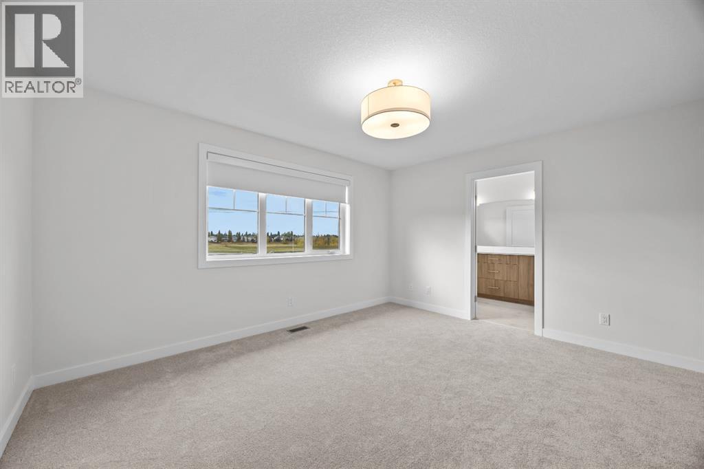 131 Greenwich Drive NW - photo 27