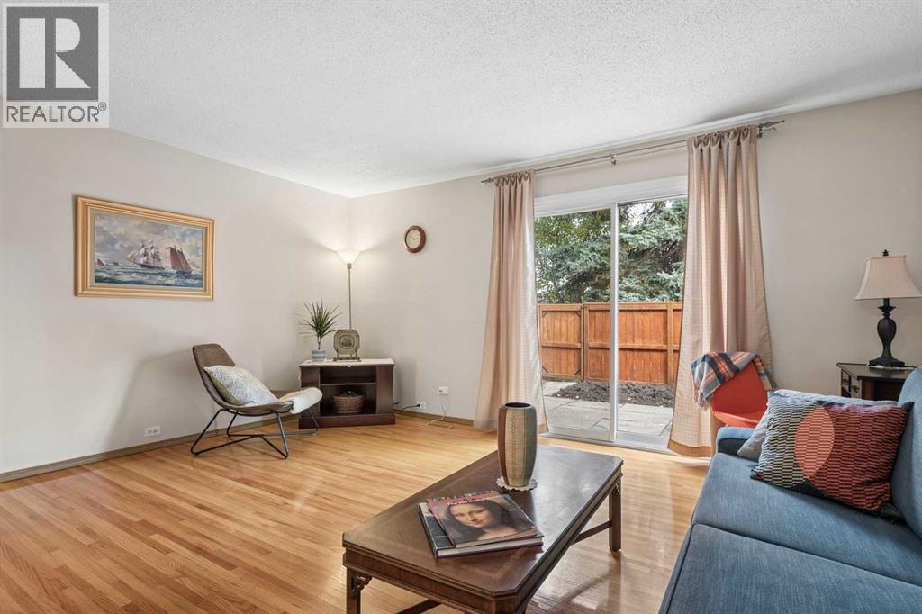23, 330 Canterbury Drive SW - photo 12