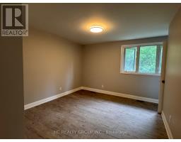 32 B King Richard Court, Markham, ON L3P1M1 Photo 11