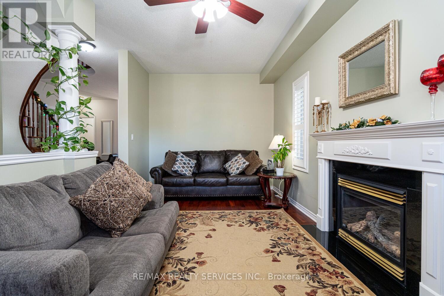 22 SOVEREIGN'S GATE, Barrie (Painswick South) — photo 12
