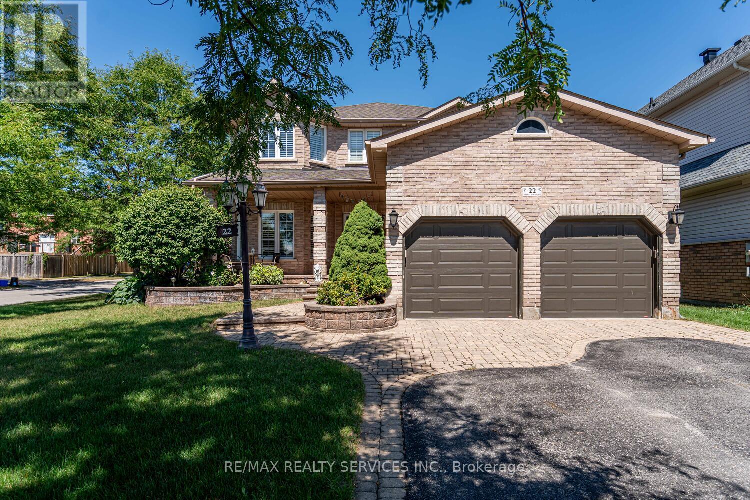 22 SOVEREIGN'S GATE, Barrie (Painswick South) — photo 2