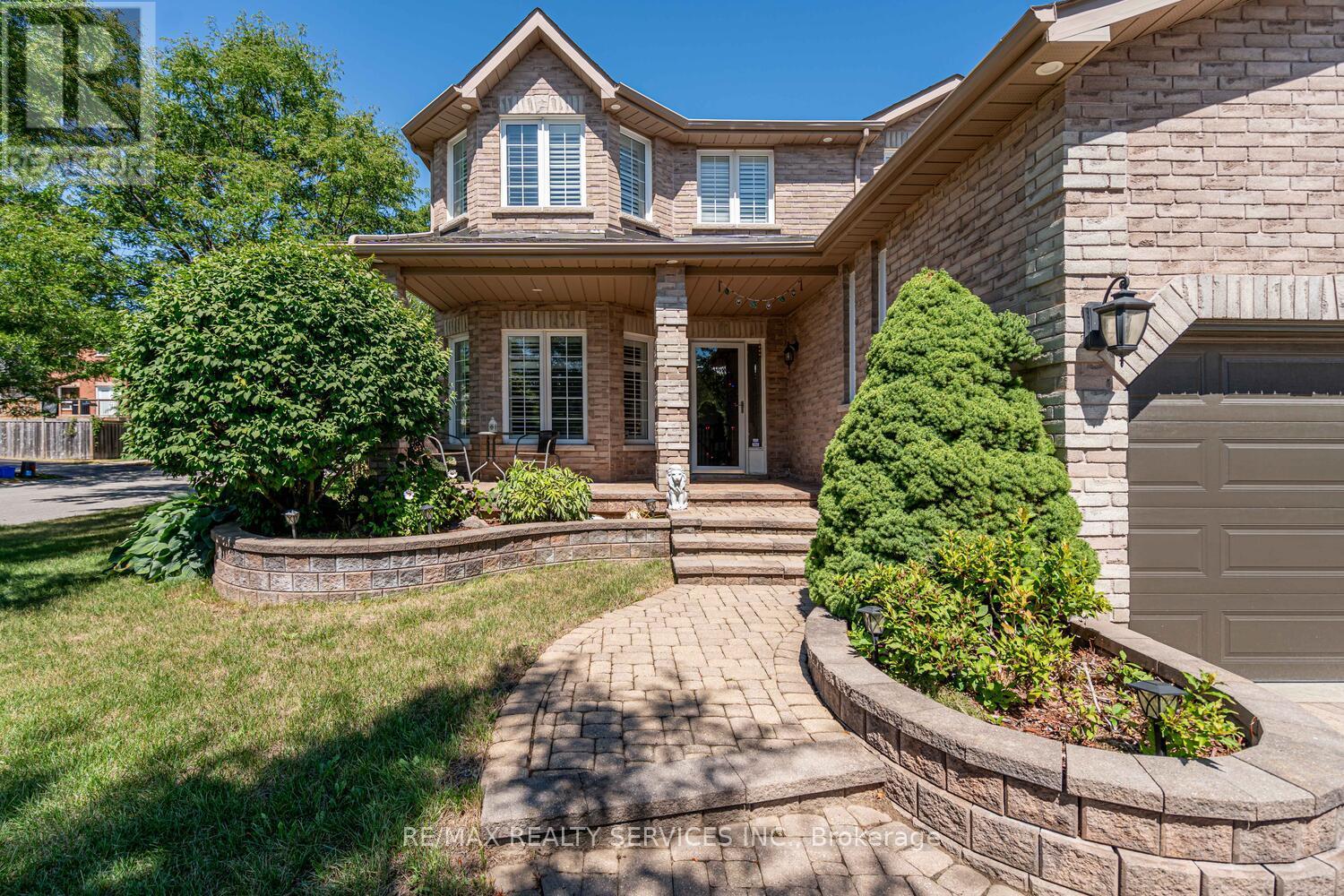 22 SOVEREIGN'S GATE, Barrie (Painswick South) — photo 4