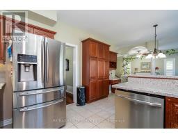 22 Sovereign's Gate, Barrie, ON L4N0K7 Photo 16
