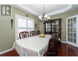 22 Sovereign's Gate, Barrie, ON L4N0K7 Photo 17