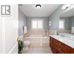 22 Sovereign's Gate, Barrie, ON L4N0K7 Photo 27
