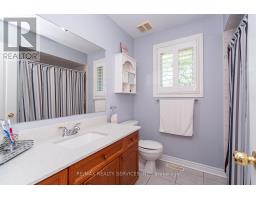 22 Sovereign's Gate, Barrie, ON L4N0K7 Photo 31