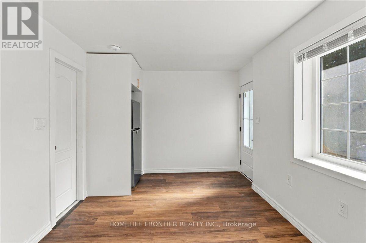 UNIT 4 - 99 REGENT ROAD, Toronto (Downsview-Roding-CFB) — photo 5