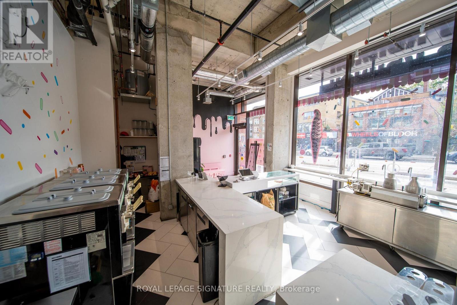 UNIT A - 2114 BLOOR STREET W, Toronto (High Park North) — photo 8