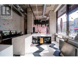 Unit A - 2114 Bloor Street W, Toronto, ON M6S1M8 Photo 7
