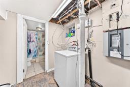 266 Burrows Avenue, Winnipeg, MB R2W1Z5 Photo 39
