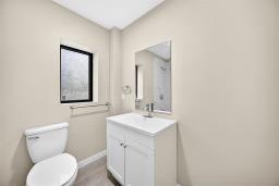 695 Elgin Avenue, Winnipeg, MB R3E1B1 Photo 18