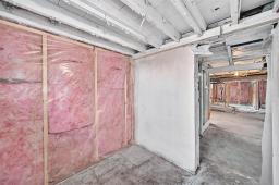 695 Elgin Avenue, Winnipeg, MB R3E1B1 Photo 25