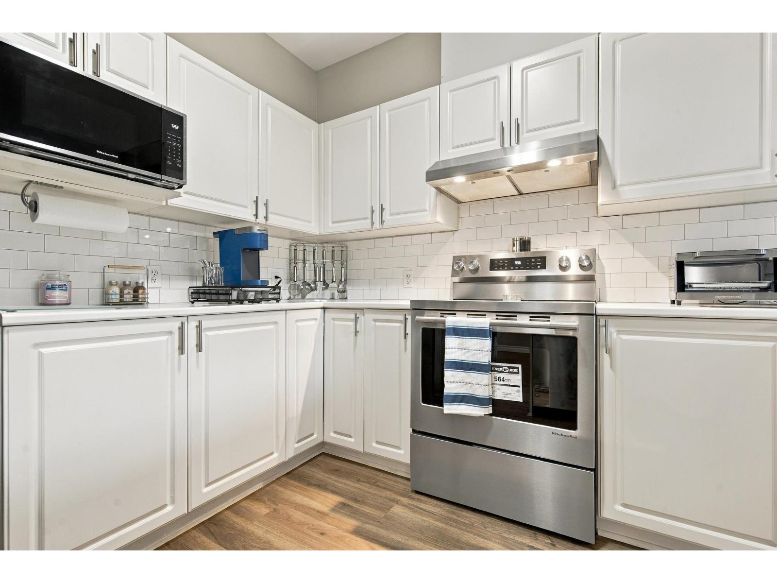 Photo of 102 20655 88 AVENUE 24