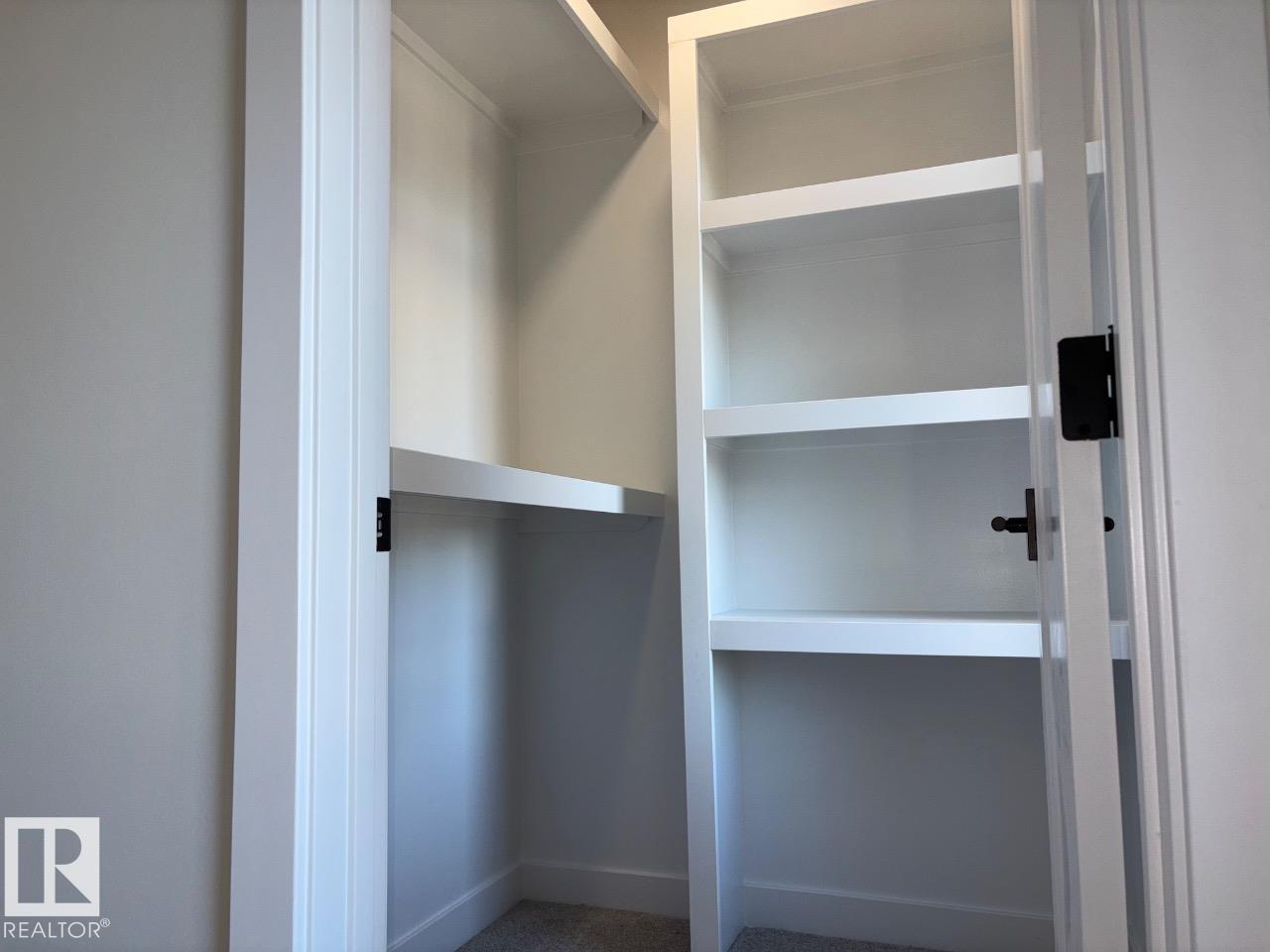 Property photograph 21 for MLS E4512252