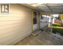 11407 Southdale Close SW - photo 33