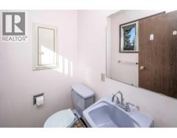 11407 Southdale Close SW - photo 21