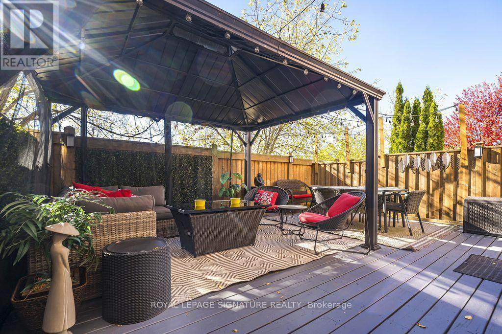 7 Pethick Street, Toronto, ON photo 37