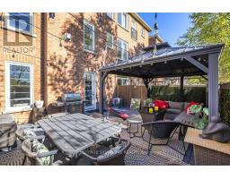 7 Pethick Street, Toronto, ON M1L0C6 Photo 39