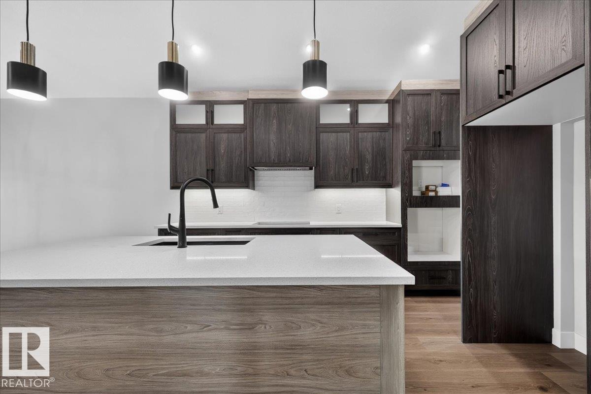 22 Mockingbird Crescent, South Fort — photo 13 of 30: Property photo