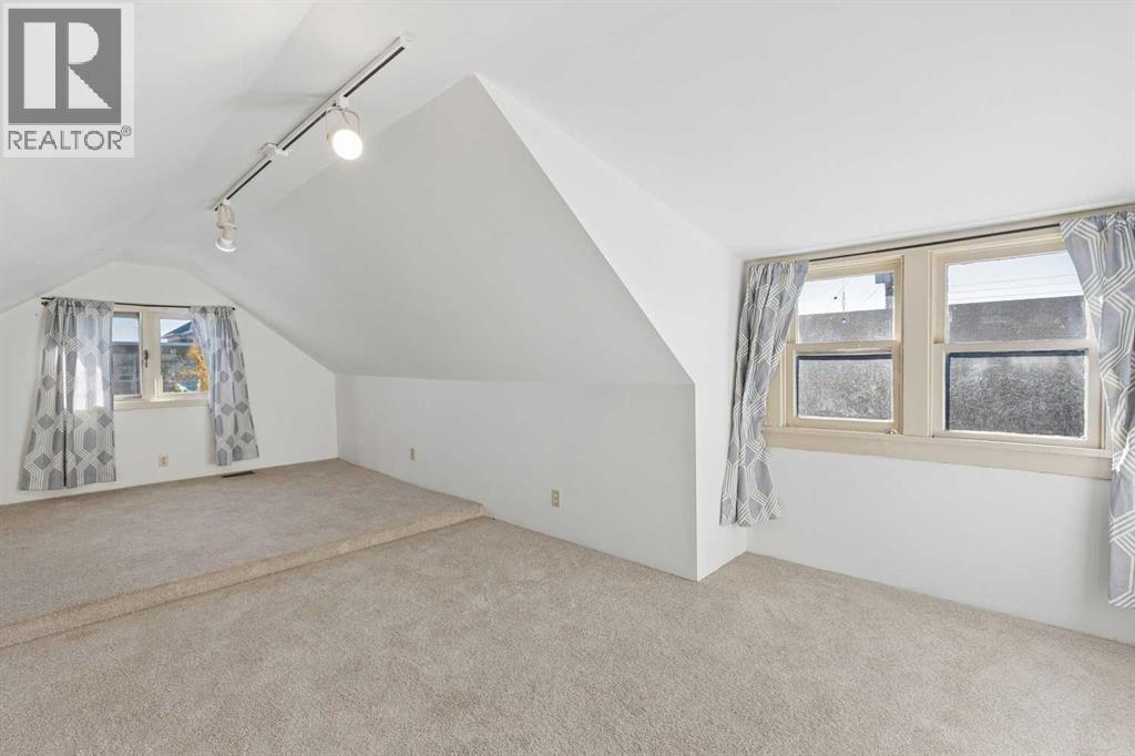 2115 10 Street NW - photo 28