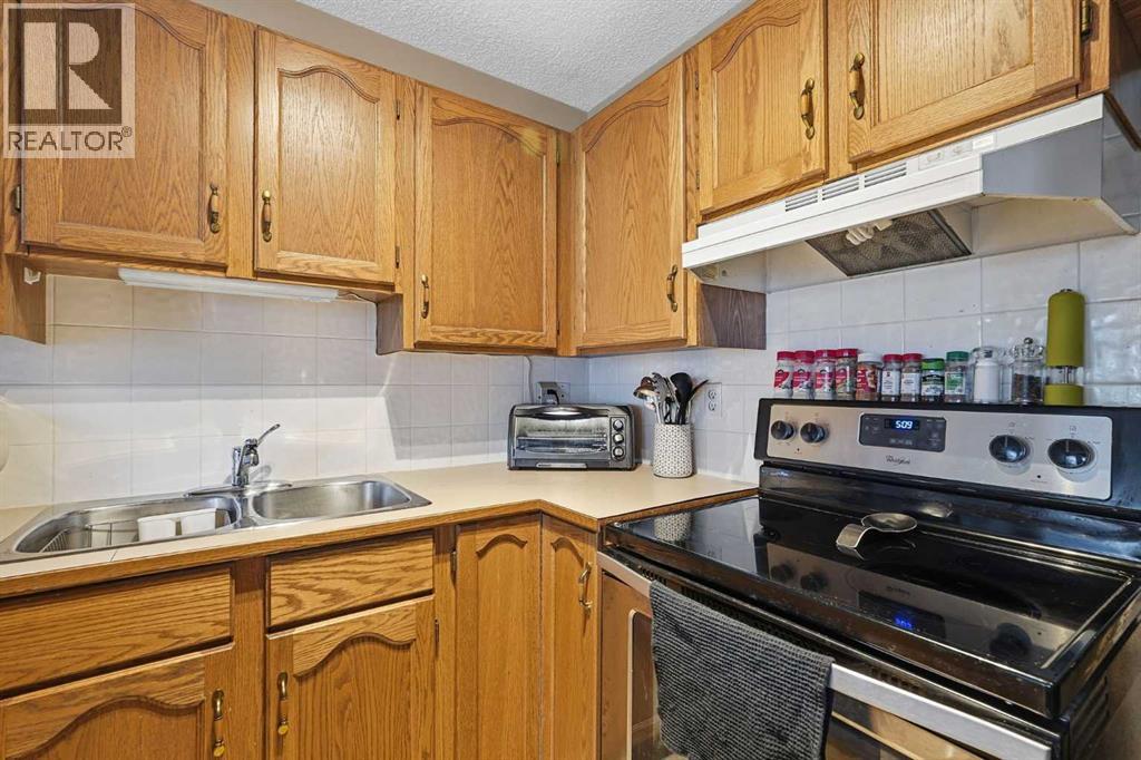 58 Country Hills Villas NW - photo 11